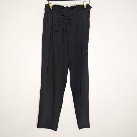 WAYF X Influencers Tie Waist Paperbag Pants - Picture 3 of 12